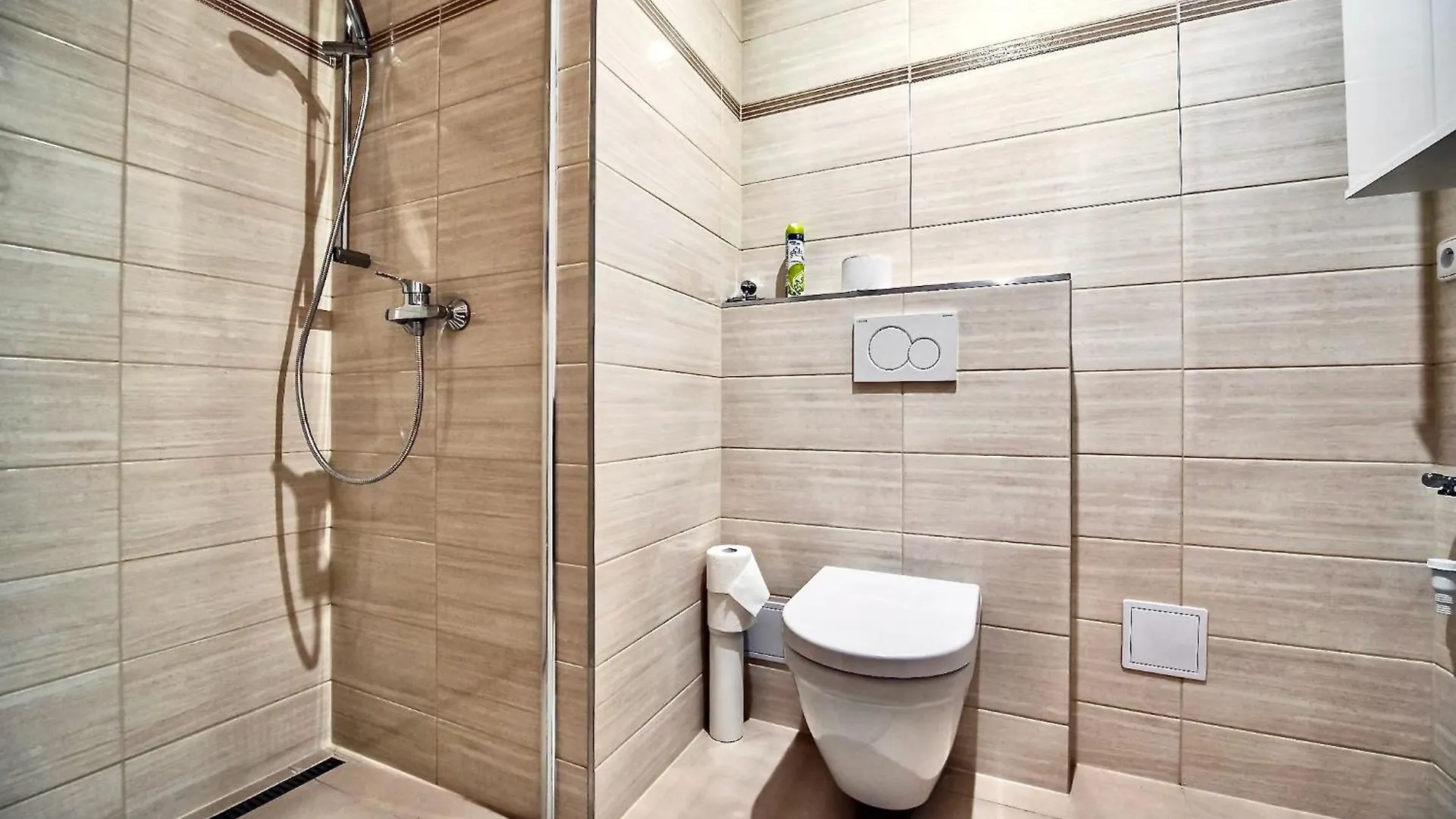 Residence Dobrovskeho 30 布拉格 公寓